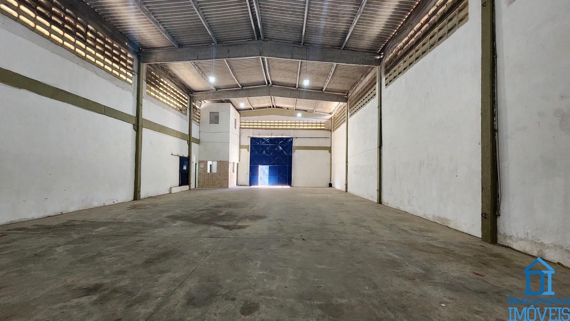 Depósito-Galpão-Armazém para alugar com 4 quartos, 385m² - Foto 1