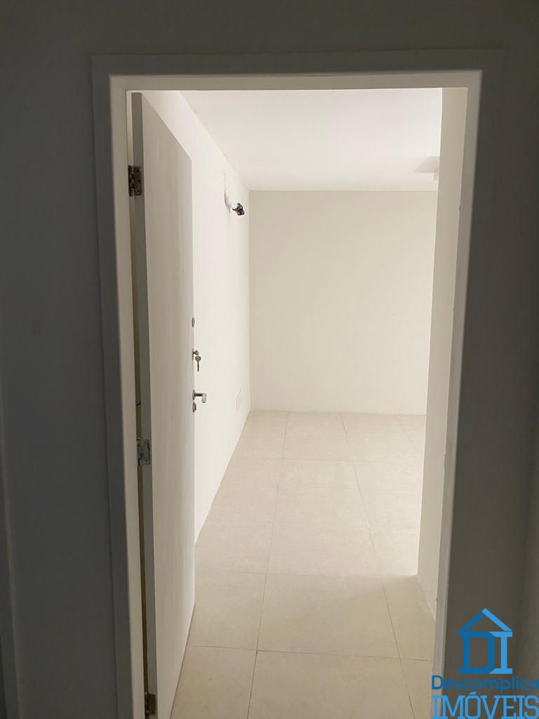 Conjunto Comercial-Sala para alugar com 5 quartos, 170m² - Foto 6