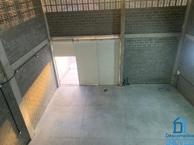 Depósito-Galpão-Armazém para alugar com 2 quartos, 280m² - Foto 1