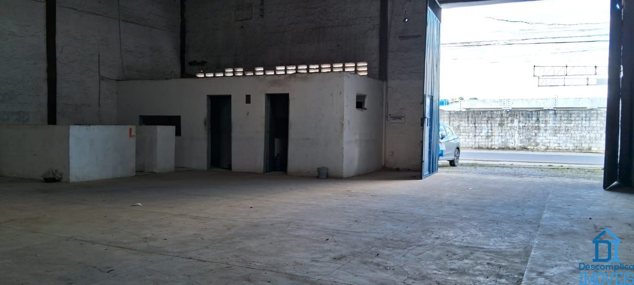 Depósito-Galpão-Armazém para alugar com 2 quartos, 700m² - Foto 6