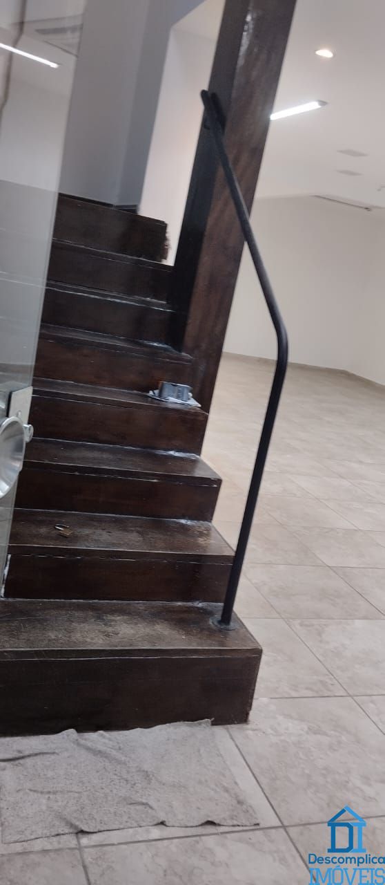 Loja-Salão para alugar com 5 quartos, 360m² - Foto 8