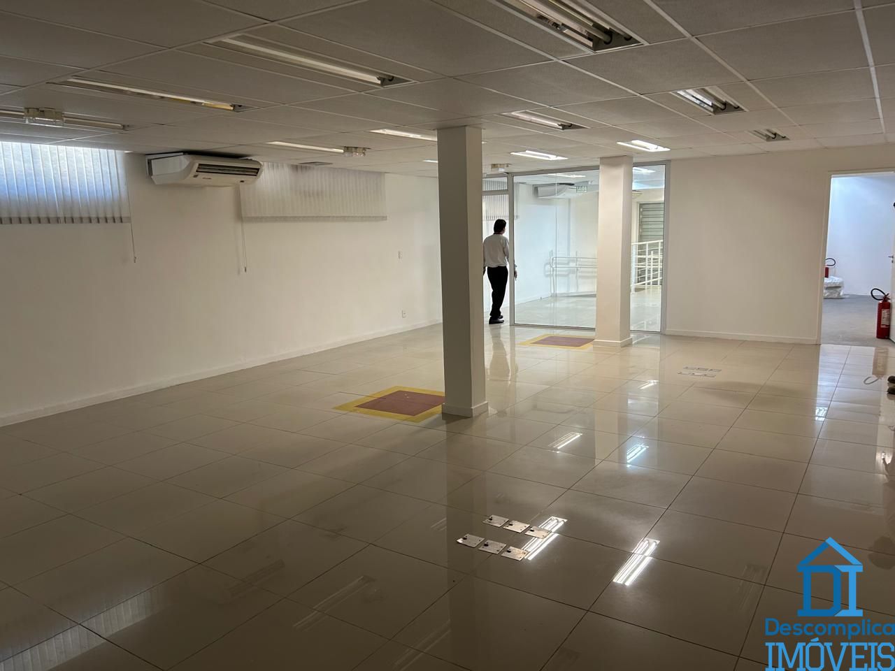 Loja-Salão para alugar com 1 quarto, 300m² - Foto 3