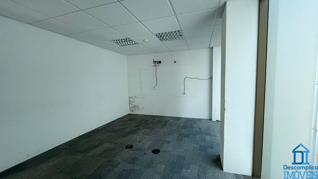 Conjunto Comercial-Sala para alugar com 7 quartos, 126m² - Foto 5