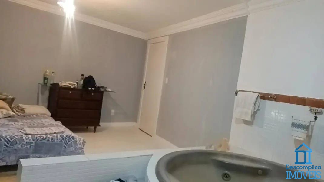 Casa, 5 quartos, 350 m² - Foto 18
