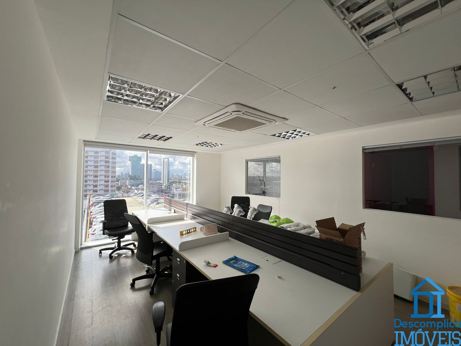 Conjunto Comercial-Sala para alugar com 3 quartos, 80m² - Foto 11