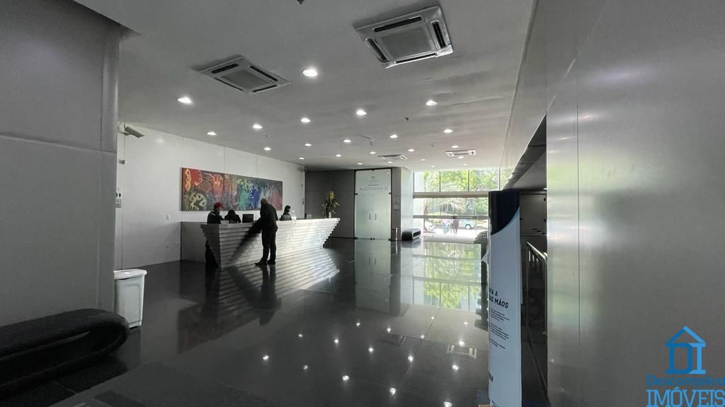 Conjunto Comercial-Sala para alugar com 7 quartos, 377m² - Foto 4