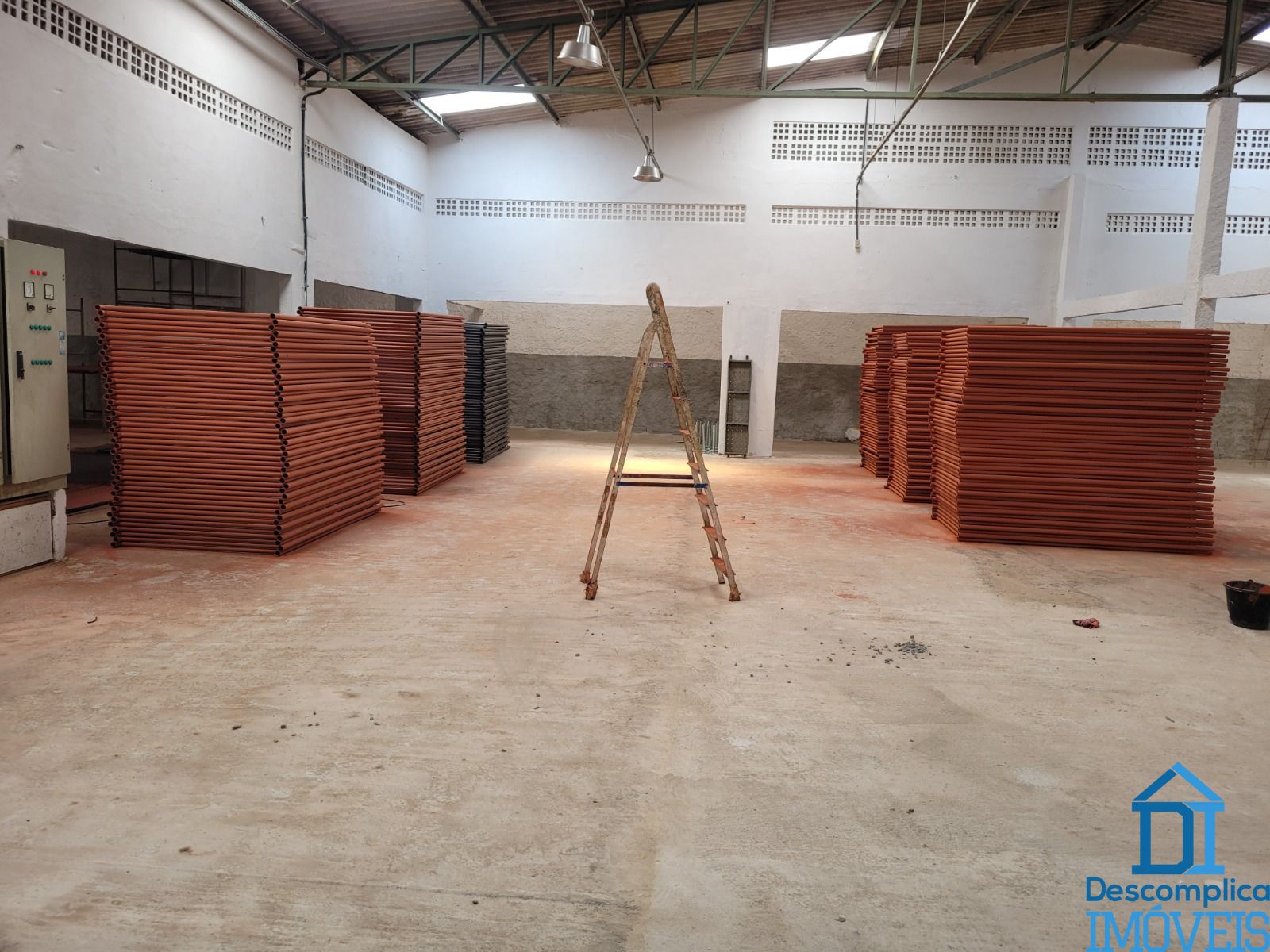 Depósito-Galpão, 850 m² - Foto 2