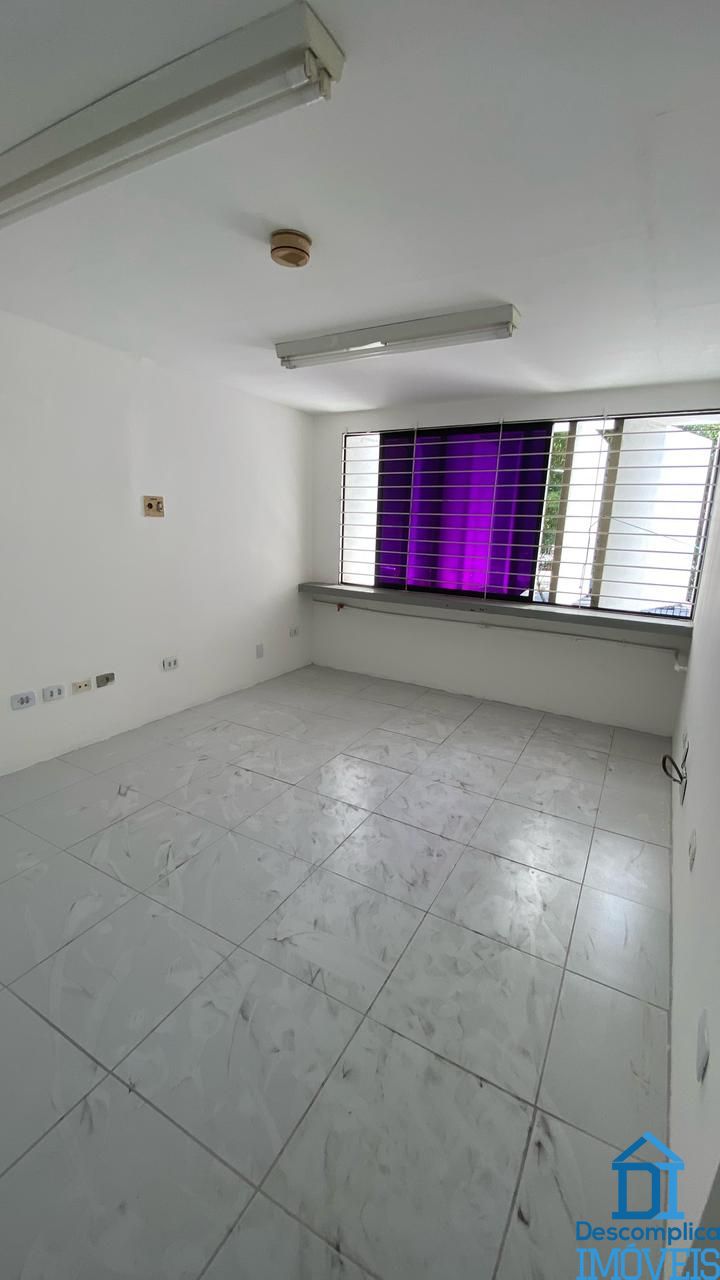 Prédio Inteiro para alugar com 11 quartos, 330m² - Foto 2
