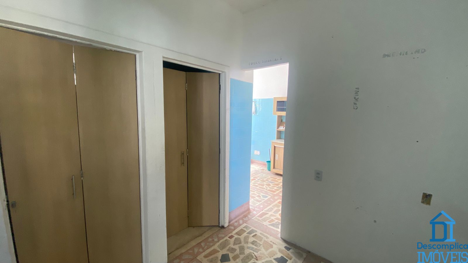 Loja-Salão para alugar com 5 quartos, 1428m² - Foto 7