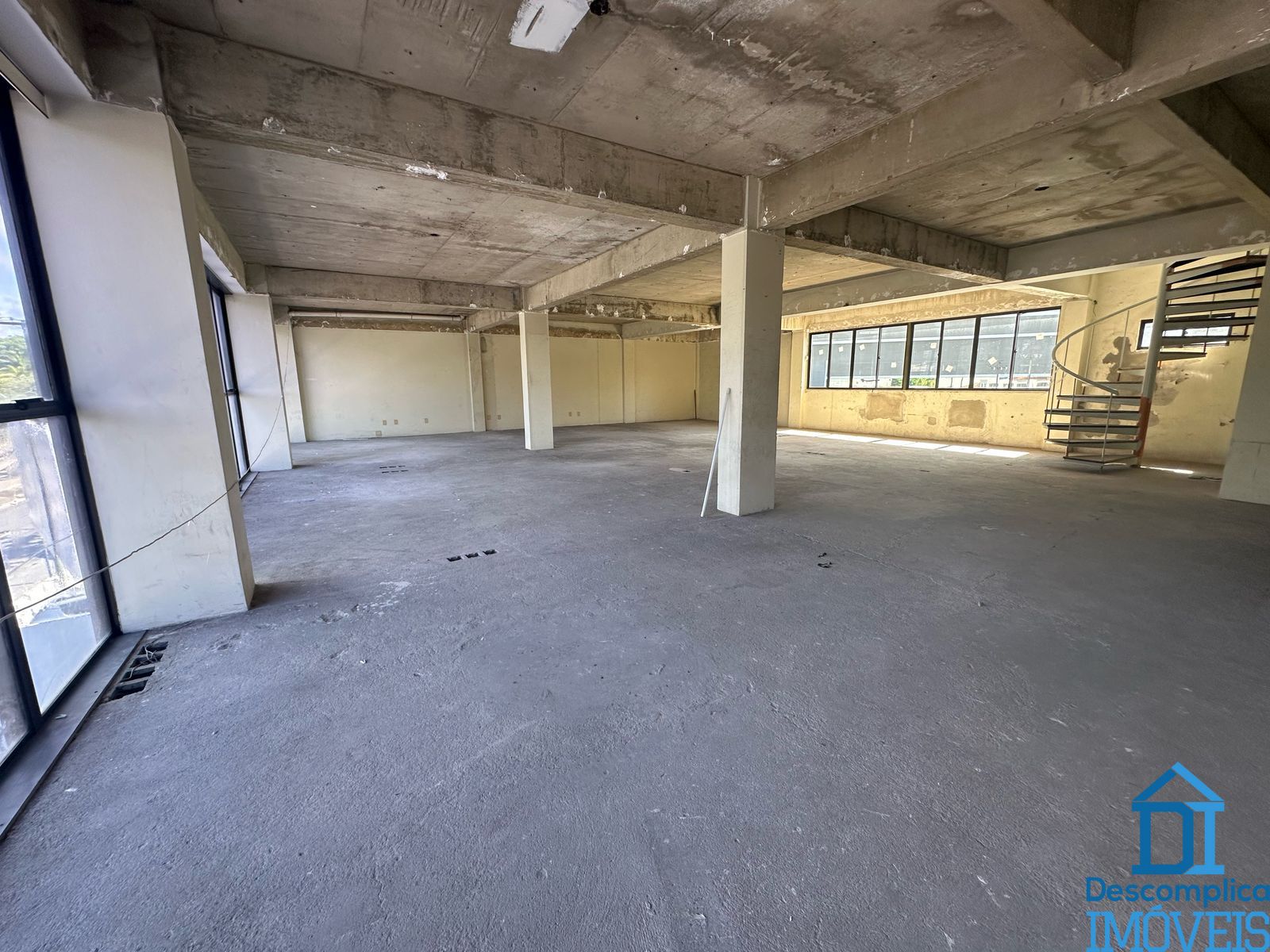 Prédio Inteiro, 424 m² - Foto 1