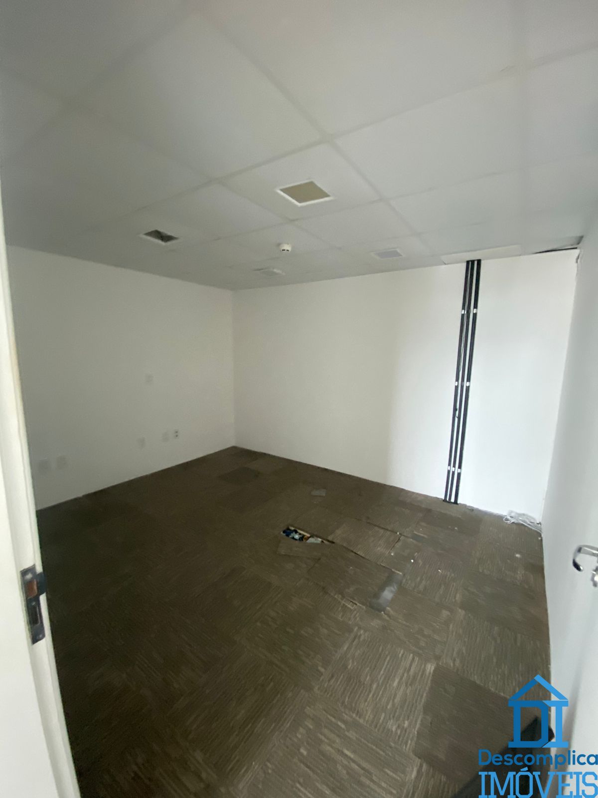 Conjunto Comercial-Sala para alugar com 9 quartos, 588m² - Foto 22