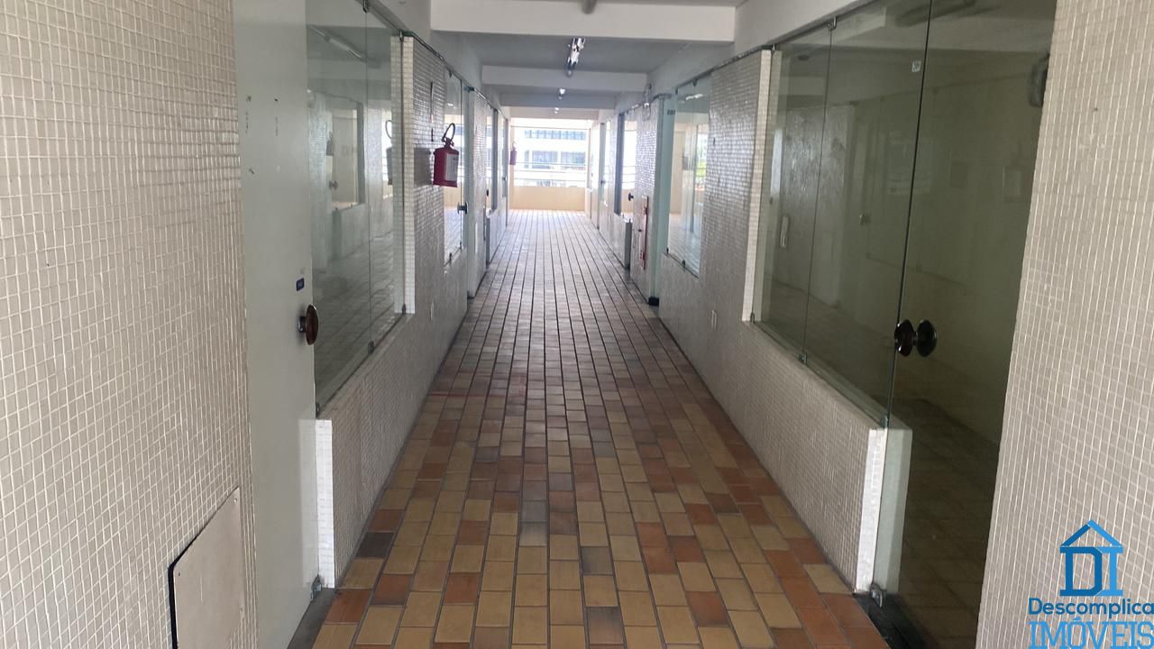 Conjunto Comercial-Sala para alugar com 11 quartos, 500m² - Foto 17