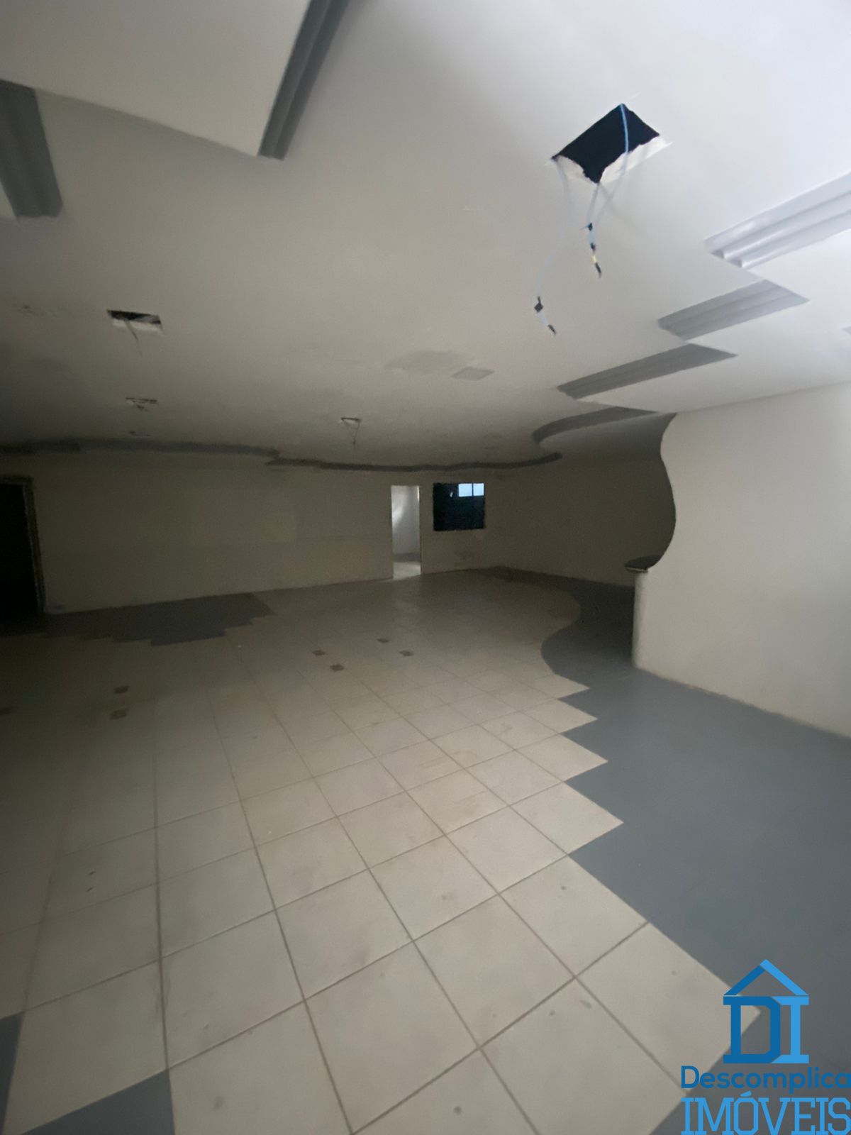 Depósito-Galpão-Armazém para alugar com 10 quartos, 2900m² - Foto 1