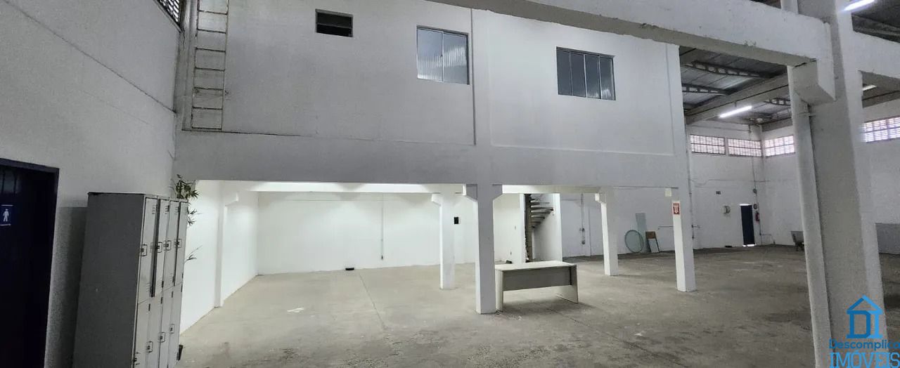 Depósito-Galpão-Armazém para alugar com 2 quartos, 846m² - Foto 12