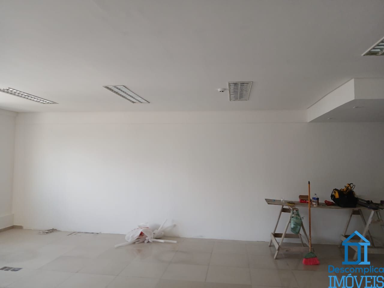 Conjunto Comercial-Sala para alugar com 2 quartos, 74m² - Foto 5