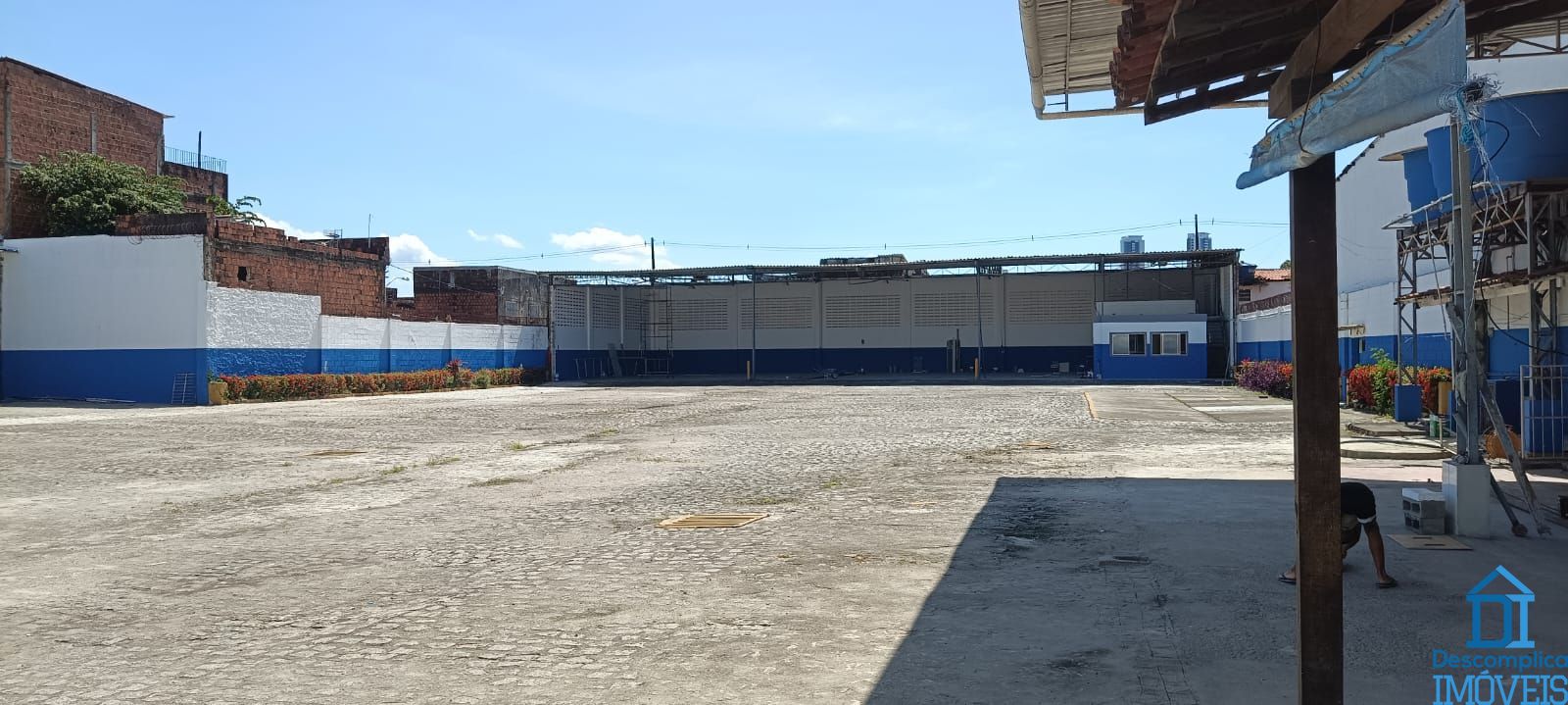 Depósito-Galpão-Armazém para alugar com 3 quartos, 3400m² - Foto 1