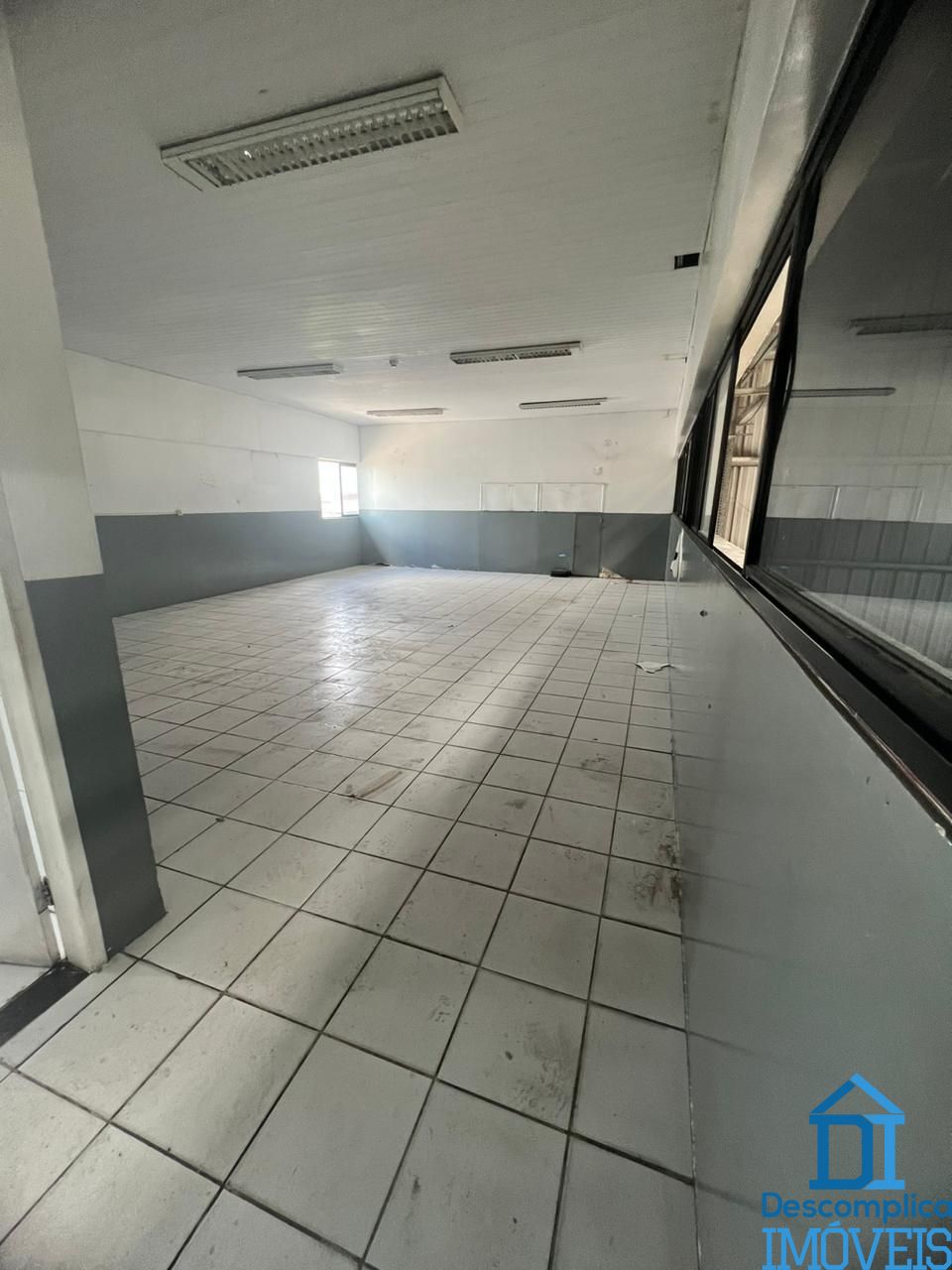 Depósito-Galpão-Armazém para alugar com 8 quartos, 7050m² - Foto 12