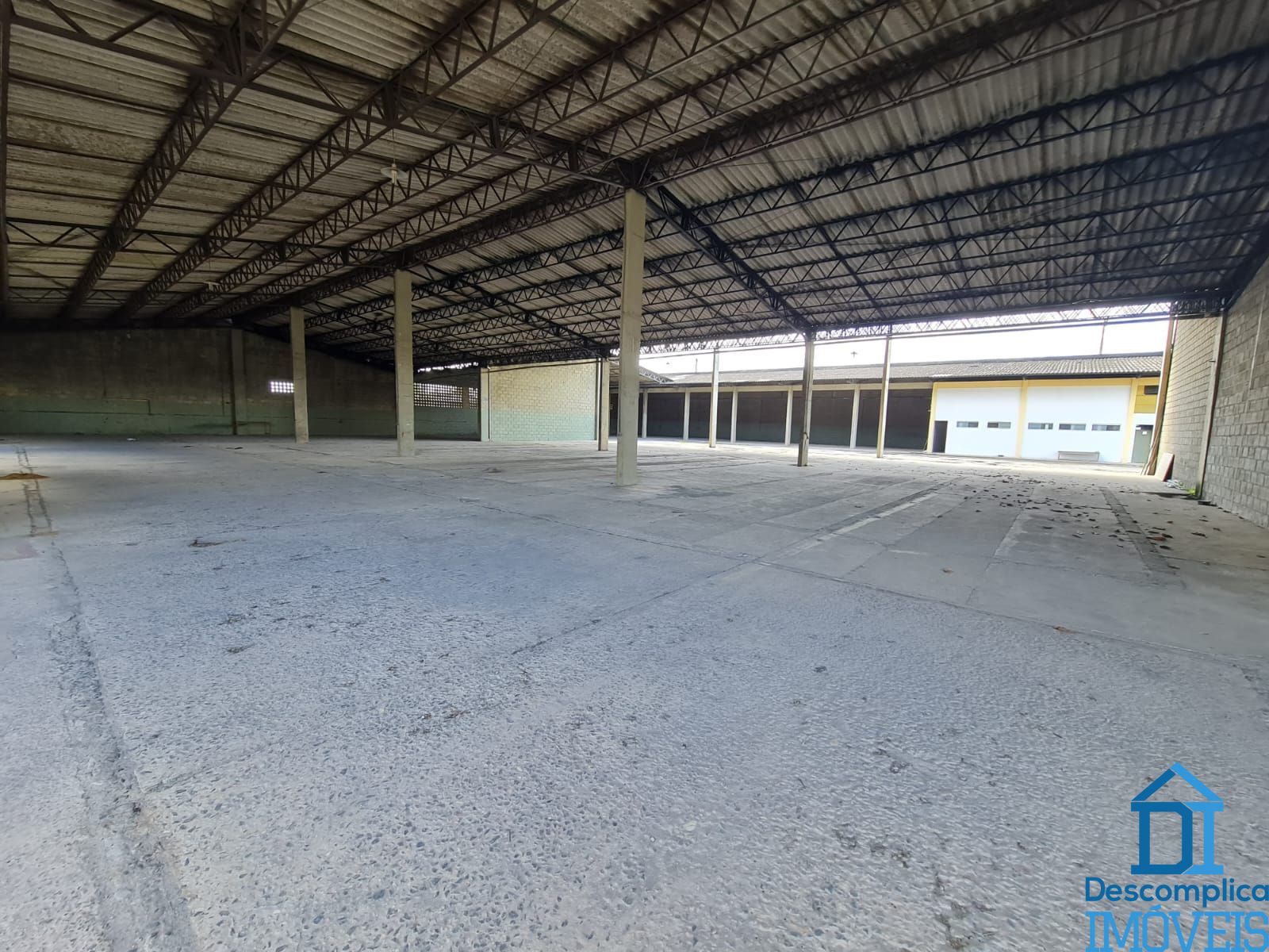 Depósito-Galpão-Armazém para alugar com 5 quartos, 9700m² - Foto 15