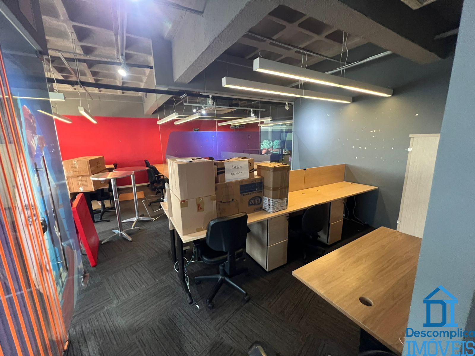 Conjunto Comercial-Sala para alugar com 8 quartos, 370m² - Foto 10