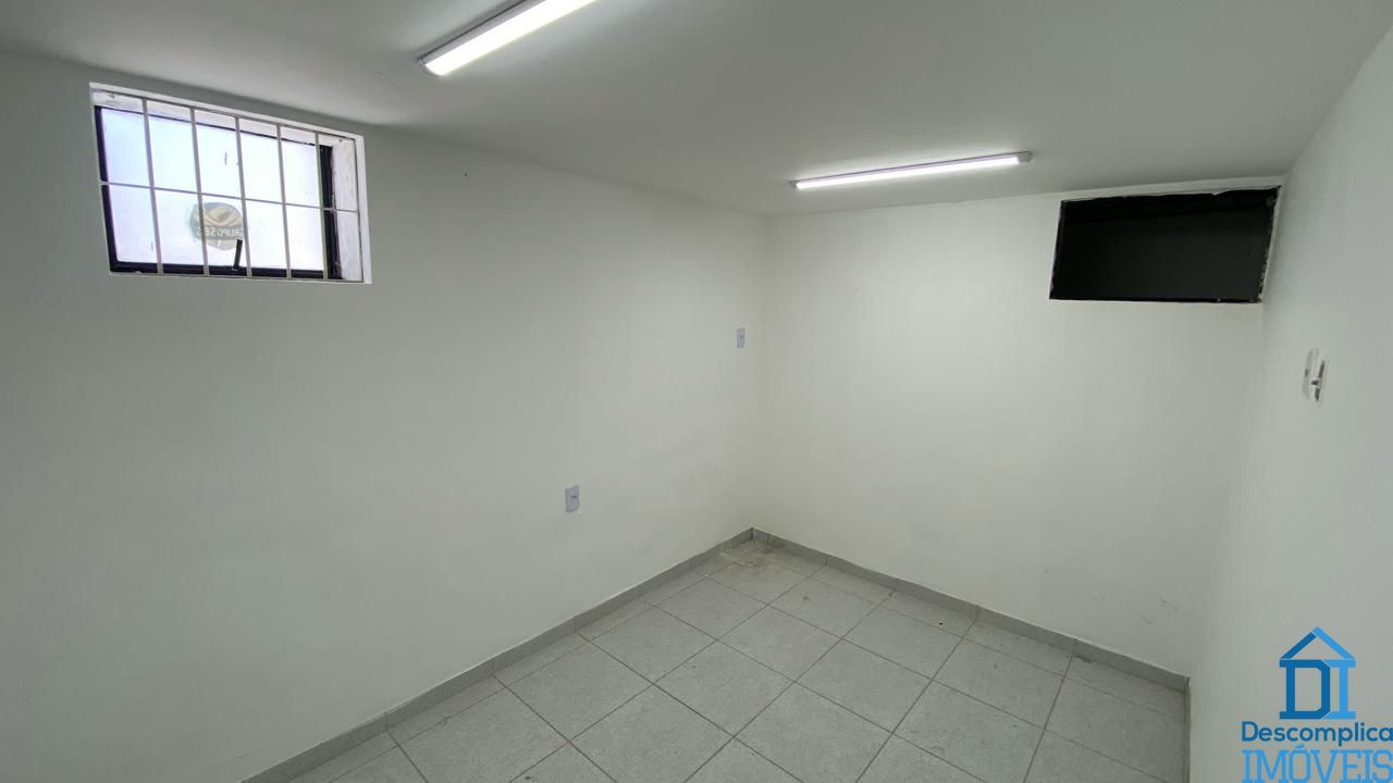 Prédio Inteiro para alugar com 11 quartos, 330m² - Foto 25