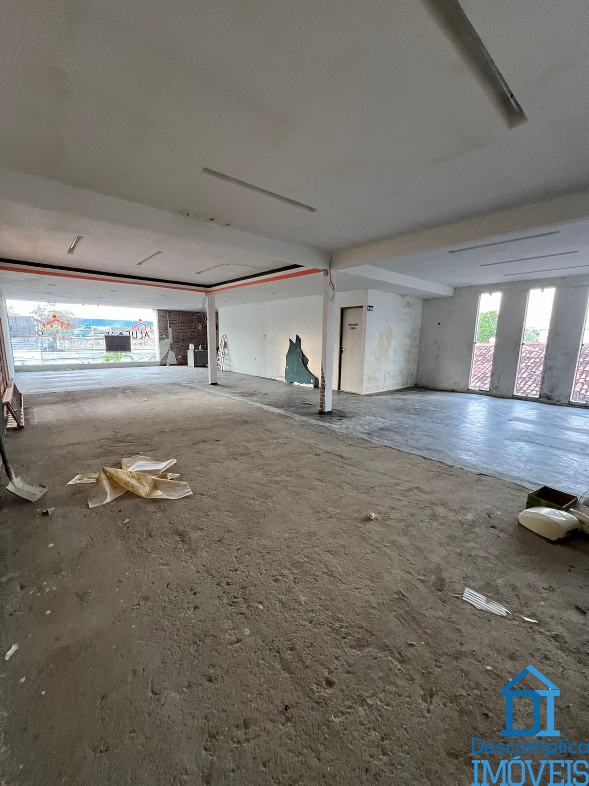 Loja-Salão para alugar com 6 quartos, 223m² - Foto 12