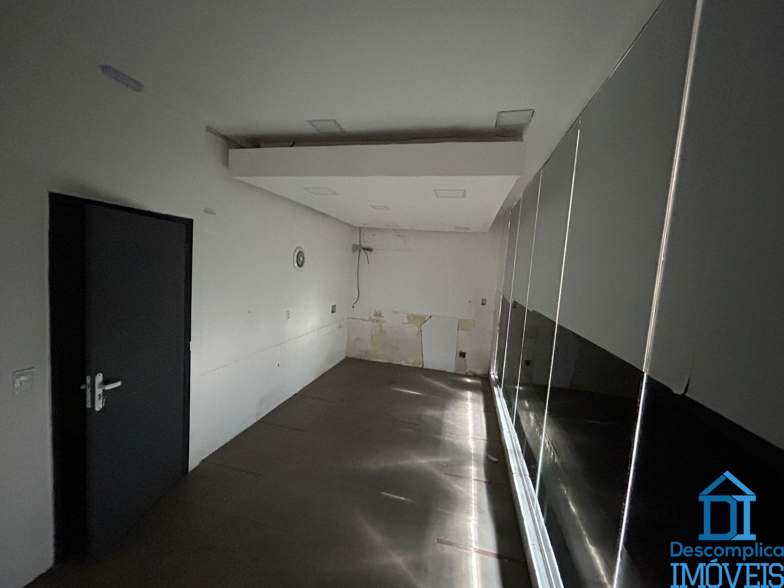 Loja-Salão para alugar com 1 quarto, 145m² - Foto 3