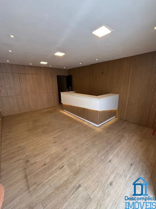 Loja-Salão para alugar com 10 quartos, 190m² - Foto 2