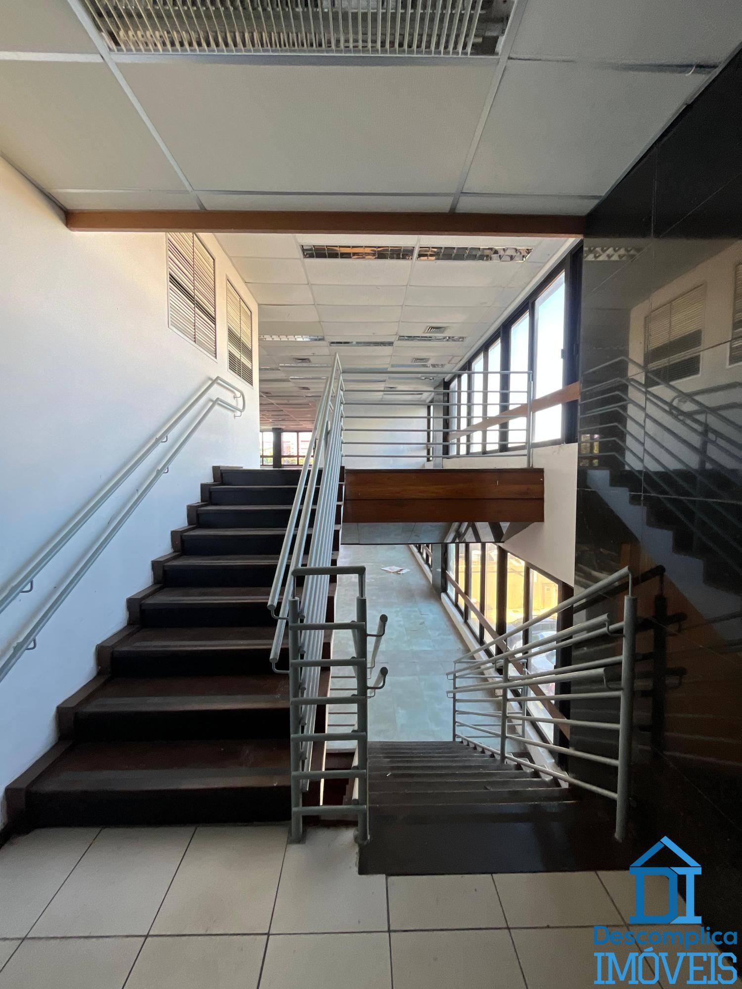 Sala-Conjunto, 930 m² - Foto 5