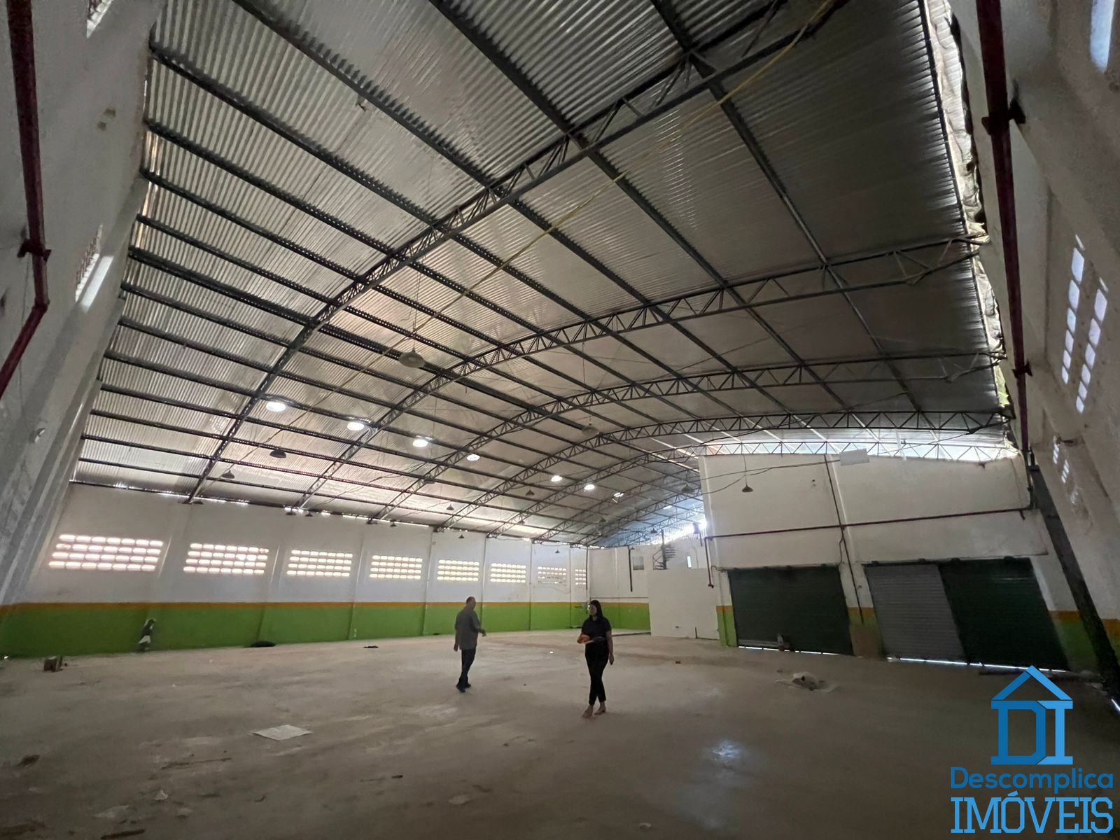 Depósito-Galpão, 1329 m² - Foto 1