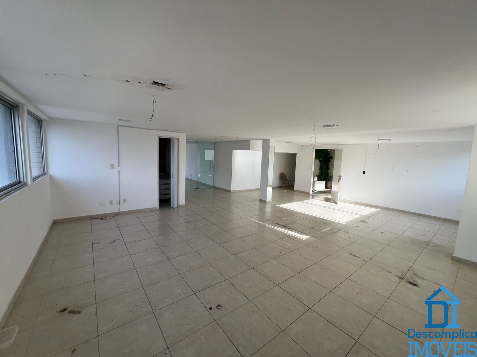 Conjunto Comercial-Sala para alugar com 2 quartos, 120m² - Foto 5