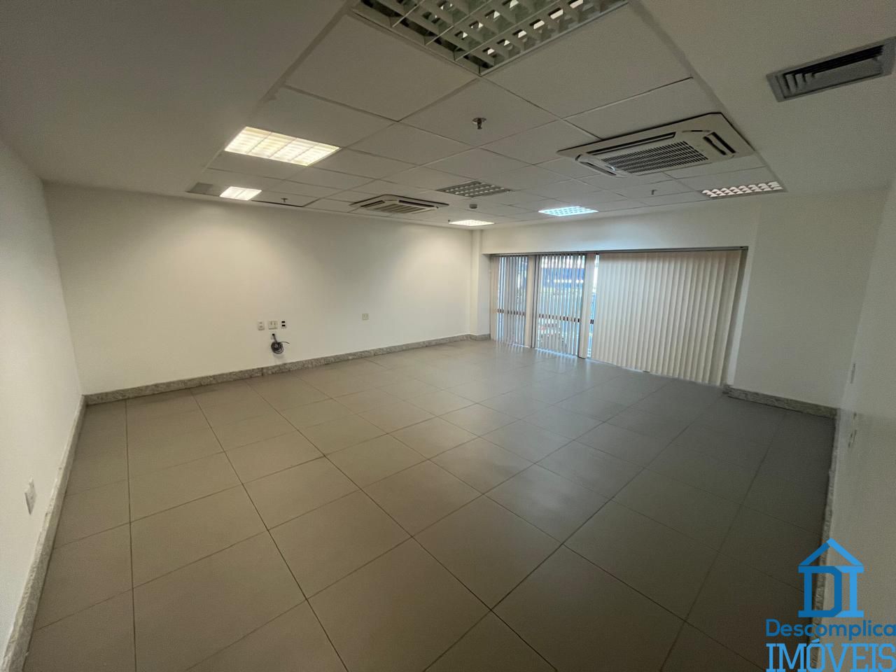 Sala-Conjunto, 1046 m² - Foto 13