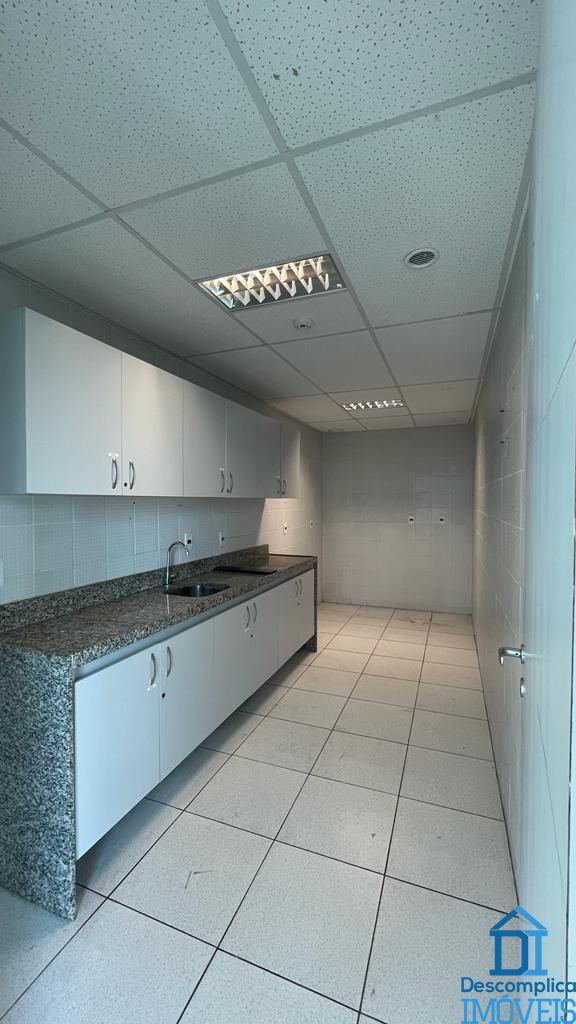 Conjunto Comercial-Sala para alugar com 7 quartos, 377m² - Foto 9