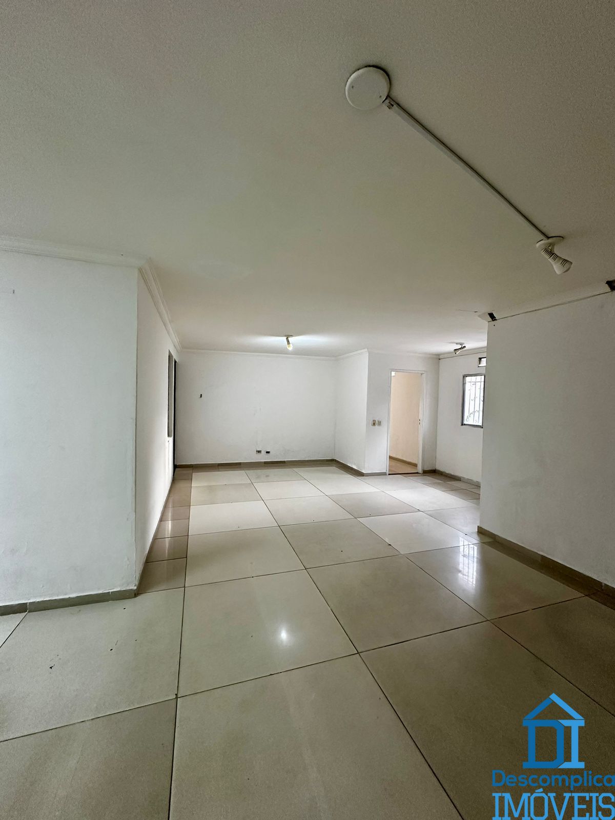 Loja-Salão para alugar com 6 quartos, 450m² - Foto 15