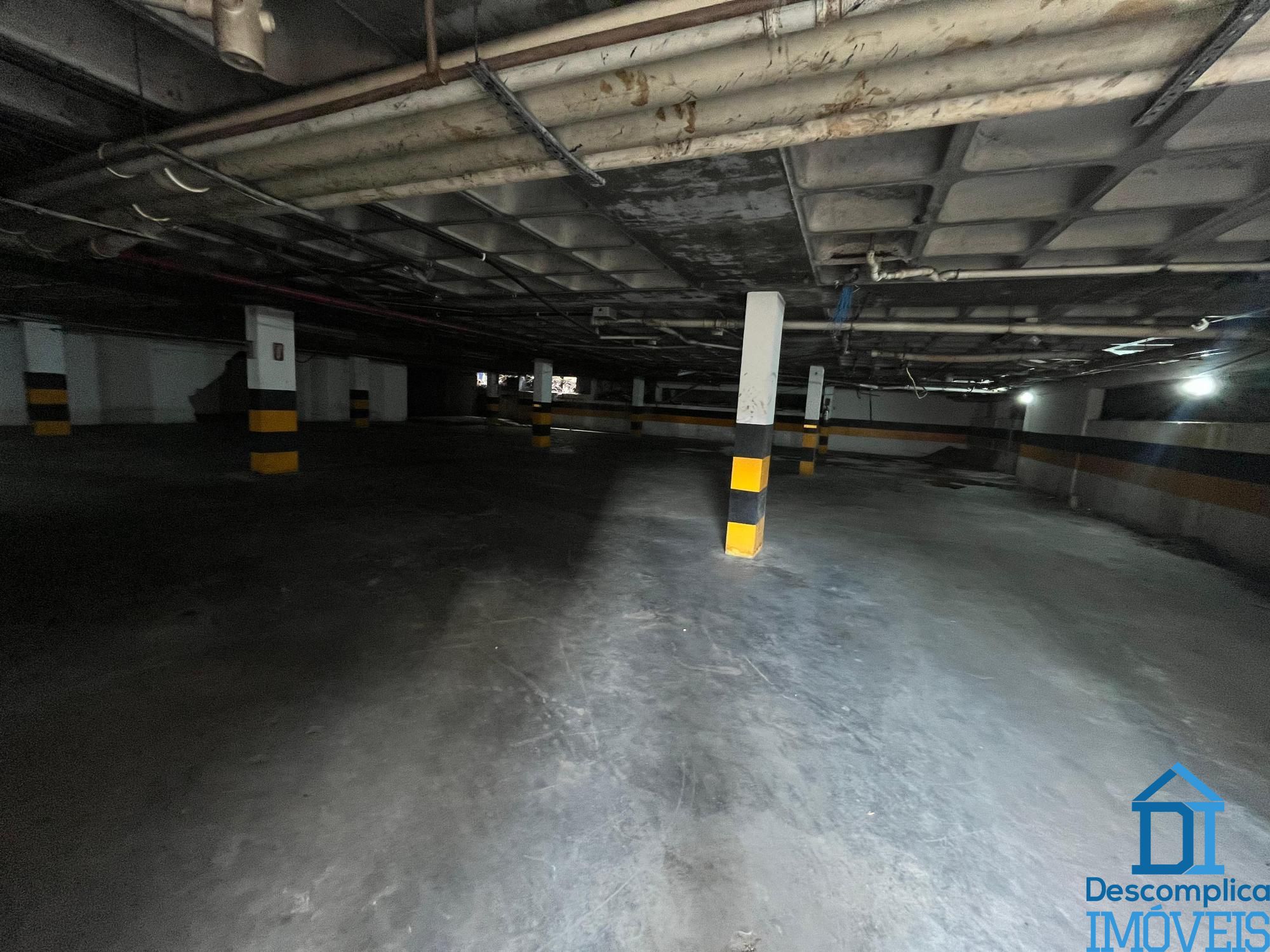 Loja-Salão, 1600 m² - Foto 25