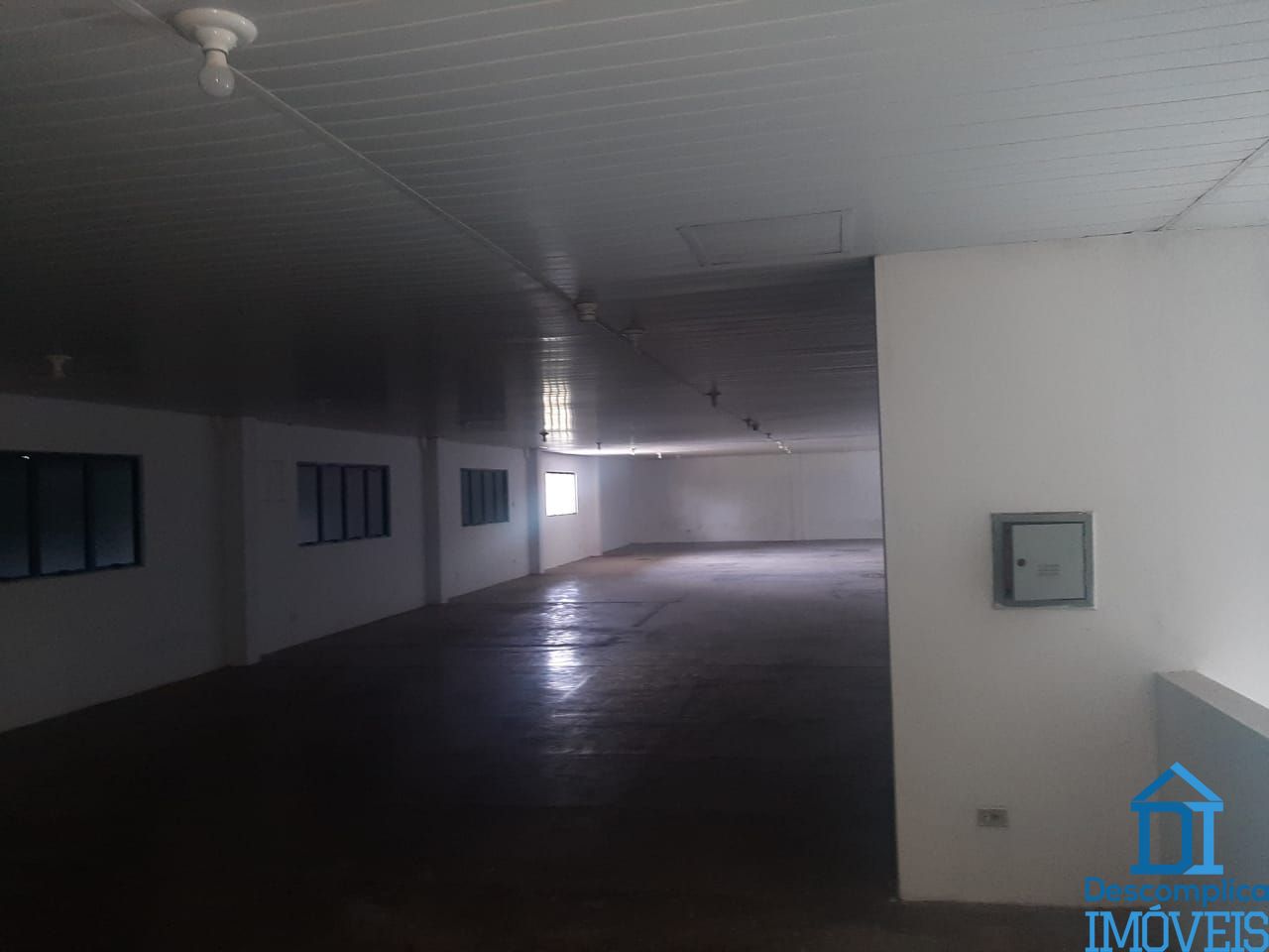 Depósito-Galpão-Armazém à venda e aluguel com 5 quartos, 2933m² - Foto 24