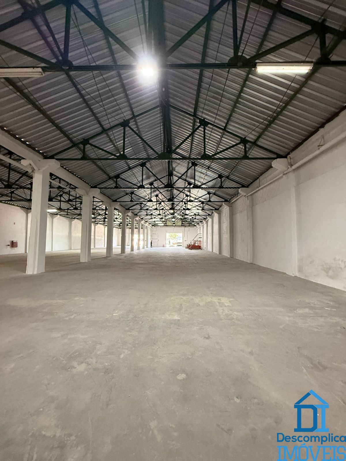 Depósito-Galpão, 1285 m² - Foto 1