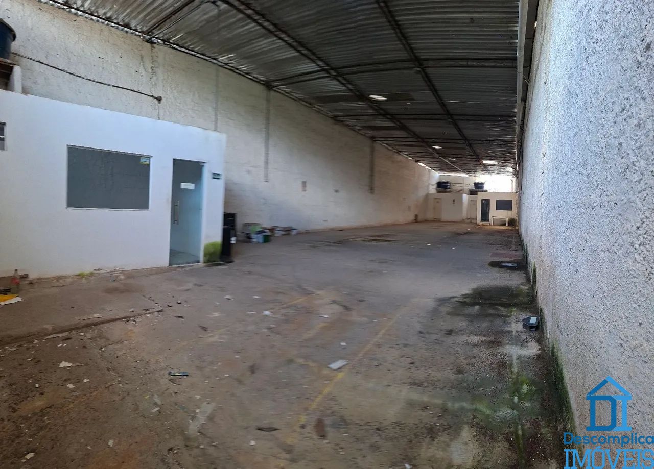 Depósito-Galpão-Armazém para alugar com 2 quartos, 400m² - Foto 2