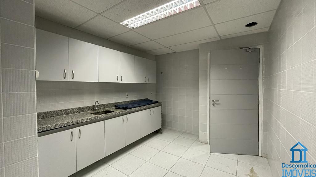 Conjunto Comercial-Sala para alugar com 7 quartos, 377m² - Foto 18