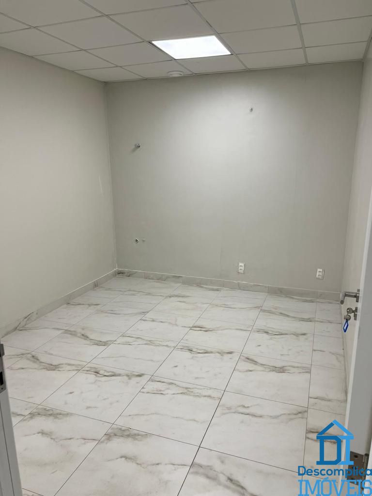 Loja-Salão para alugar com 15 quartos, 600m² - Foto 8