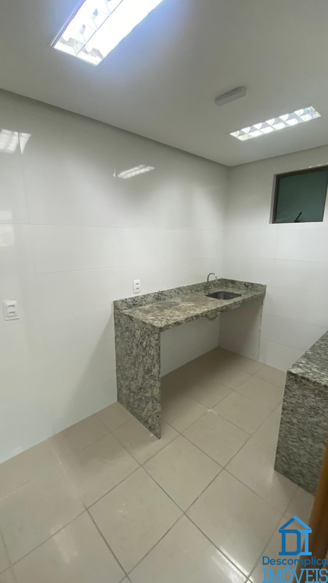 Conjunto Comercial-Sala para alugar com 10 quartos, 220m² - Foto 10