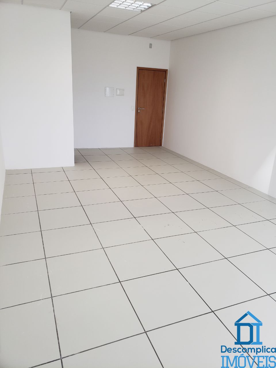 Conjunto Comercial-Sala para alugar com 1 quarto, 40m² - Foto 2