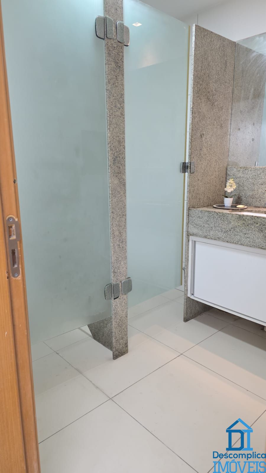 Conjunto Comercial-Sala para alugar com 1 quarto, 118m² - Foto 8