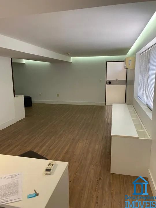 Conjunto Comercial-Sala à venda com 3 quartos, 167m² - Foto 1