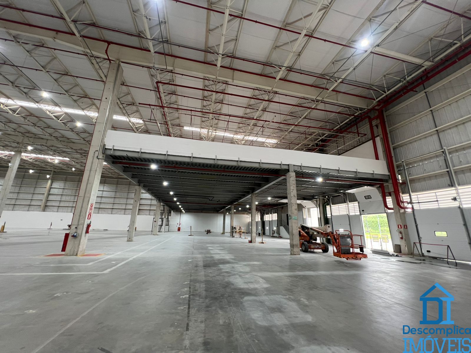 Depósito-Galpão-Armazém para alugar com 2 quartos, 3913m² - Foto 13
