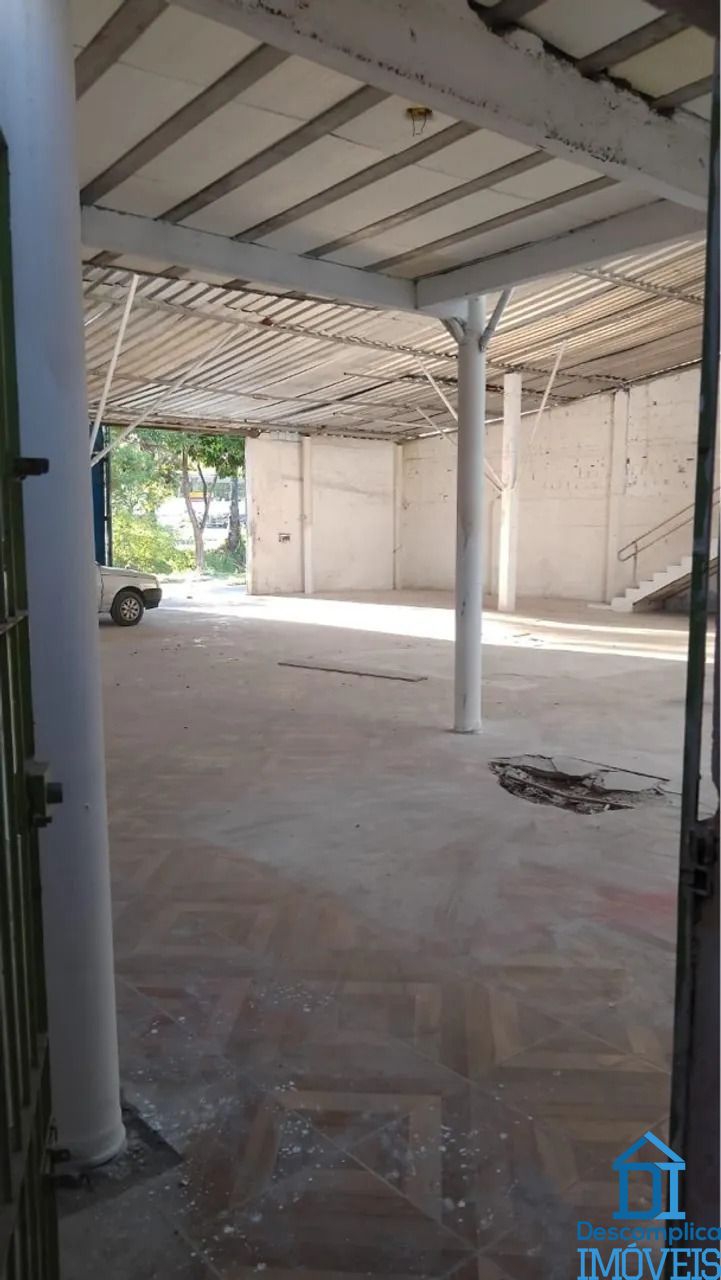Depósito-Galpão-Armazém para alugar com 1 quarto, 540m² - Foto 1