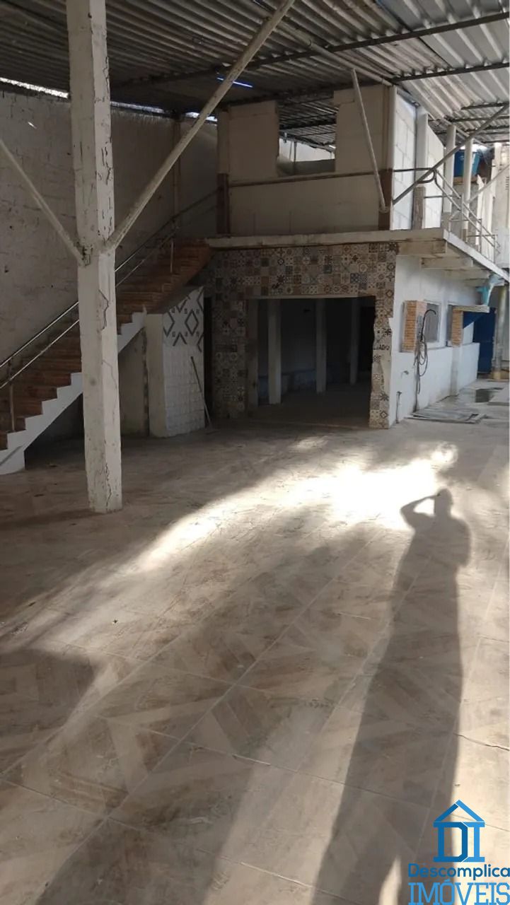 Depósito-Galpão-Armazém para alugar com 1 quarto, 540m² - Foto 3