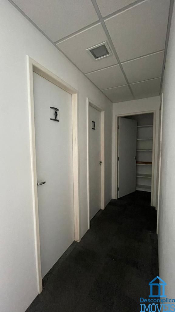 Conjunto Comercial-Sala para alugar com 7 quartos, 126m² - Foto 13