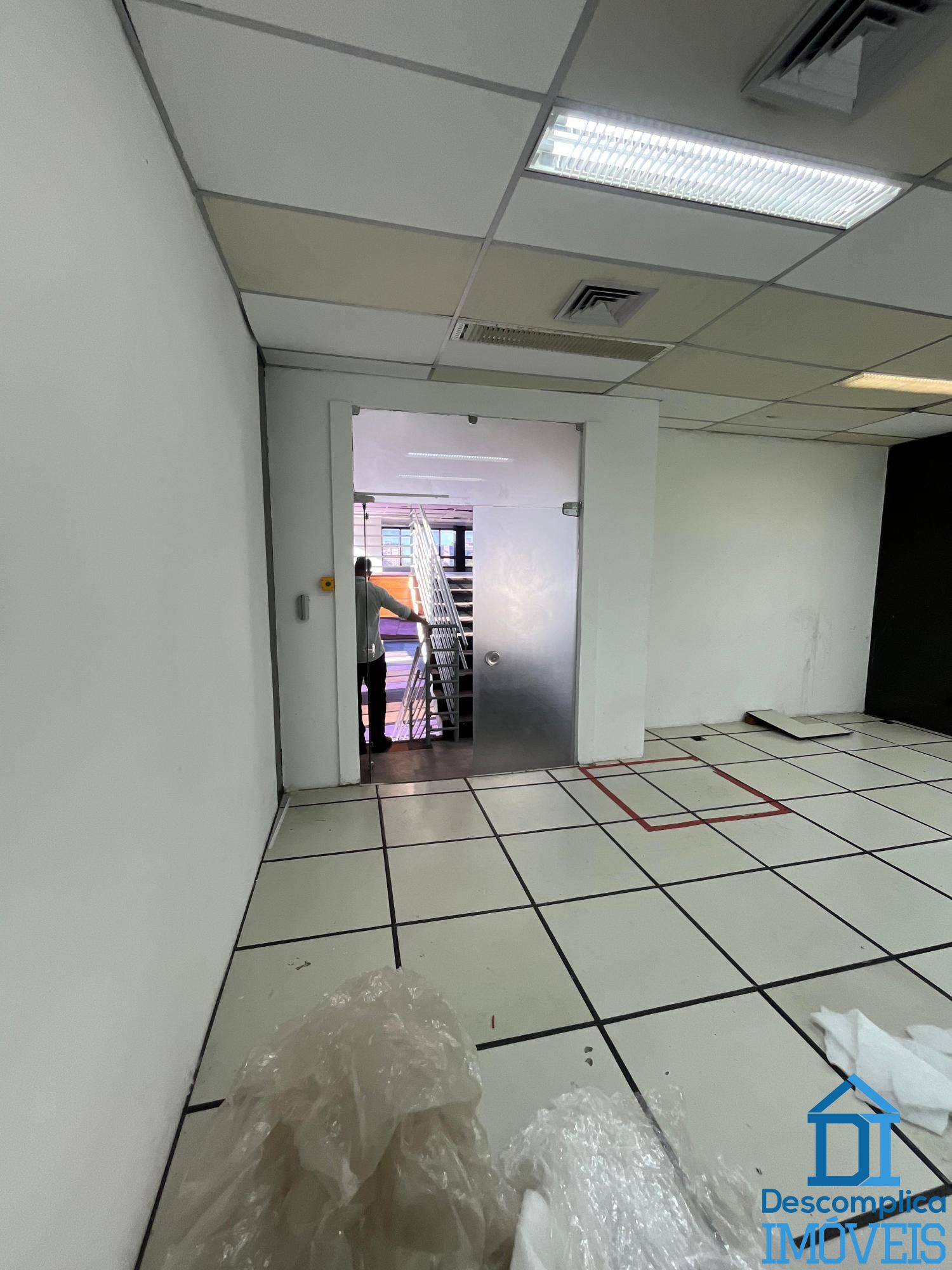 Sala-Conjunto, 930 m² - Foto 14
