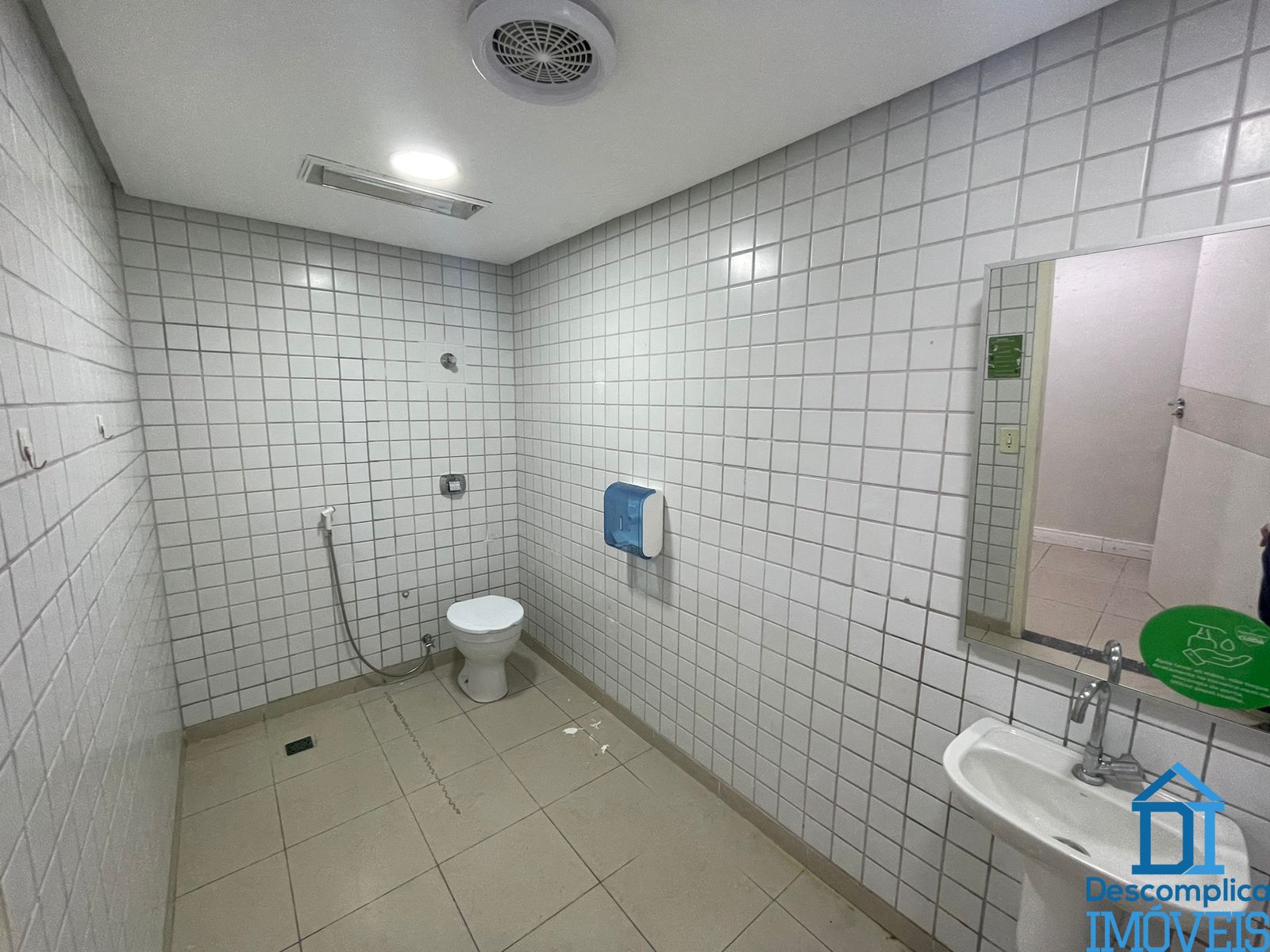 Conjunto Comercial-Sala para alugar com 6 quartos, 268m² - Foto 11