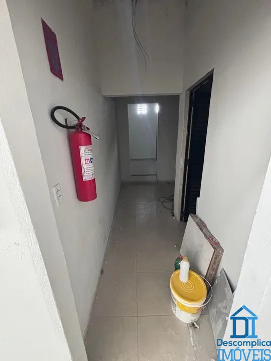 Depósito-Galpão-Armazém para alugar com 2 quartos, 260m² - Foto 8